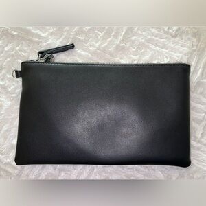 ⚡️PICK 3/$15 NEW Chelsea 28 Black Zipper Pouch Clutch Cosmetic Bag ✨